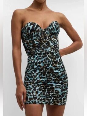 NEW! Alex Perry Axton Leopard Print Ruched Strapless Bustier Mini Dress
Size 16